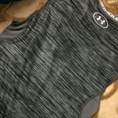 tomoさん専用 新品  アンダーアーマーのサムネイル