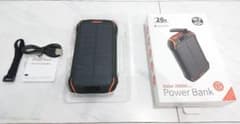 大容量モバイルバッテリー 26800mAh ソーラーパネル付のサムネイル