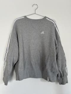adidas グレー トレーナーのサムネイル
