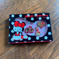 キティちゃん　ピンバッジ　ラウンドワンのサムネイル