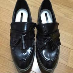 ちえ様専用♥ZARA タッセル厚底シューズのサムネイル