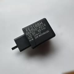 ウインカーリレー　FE218BHのサムネイル