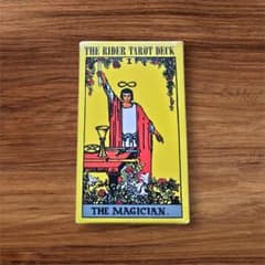 未開封　新品未使用　入手困難　タロットカード　海外お取り寄せ 新品未開封」タロットカード - メルカリ