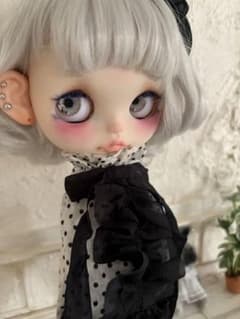専用★首傾げ★アイシードール★【ぴよdoll ꕤ.プラチナライン】 アイシードール☆【ぴよdoll ꕤ. 。プラチナライン】☆22cmドール