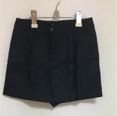 トゥモローランドBALLSEY  ショートパンツのサムネイル