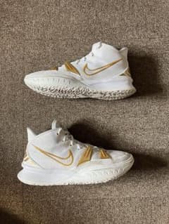 ナイキ カイリー7 By you  / NIKE Kyrie7 By youのサムネイル