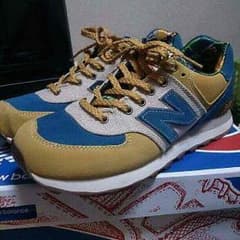 【値下げ】NEW BALANCE ML574 イエローのサムネイル