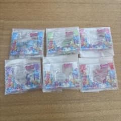 TWICEグミチャーム 6点セットのサムネイル