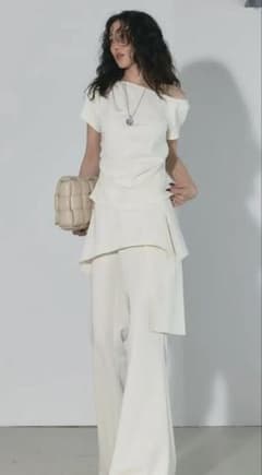 【Andrea&Co】 カットソーラップデザインセット アイボリーのサムネイル