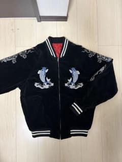 HOSHIHIME 星姫 鯉 龍 オール刺繍中綿ベロアスカジャン 星姫 スカジャン別珍ベロア袖刺 鯉龍大きいサイズ ブラック - メルカリ