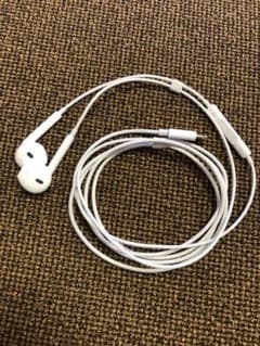 iPhonex付属のイヤホン 純正 ライトニングのサムネイル