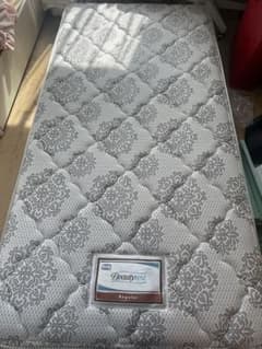 Beautyrest Regular シングルマットレスのサムネイル
