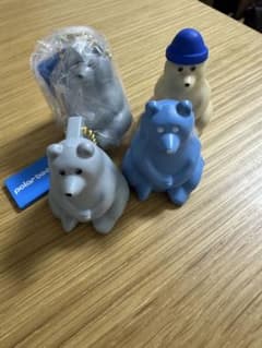 polar bear クマ フィギュア 4体セットのサムネイル