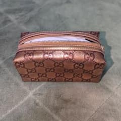 GUCCI ゴールドレザーポーチ GGパターン 箱付き - メルカリ