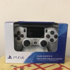 PS4 ワイヤレスコントローラー DUALSHOCK4のサムネイル