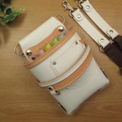 ホワイト＆カラフル 5丁差し 本革シザーケース SCA-39/CWB - メルカリ