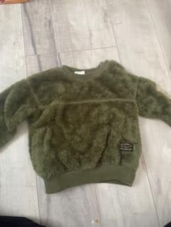 キッズ　トップスのサムネイル