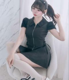 BelleCharme♡Twinkle Fur Sleeves Onepieceのサムネイル