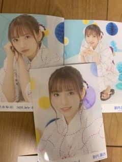 乃木坂46 生写真 浴衣　新内眞衣　座りコンプ、ヨリのサムネイル