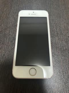 iPhone SEのサムネイル