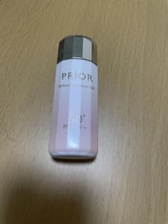 プリオール 高保湿　おしろい美白乳液　(トーンアップ)のサムネイル