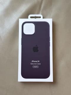 純正品iPhone 14 Silicon Case MagSafeエルダーベリーのサムネイル