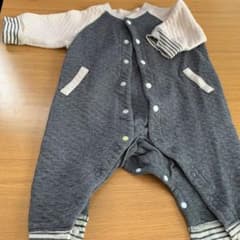 ユニクロ　ロンパース　キルト　記名ありのサムネイル