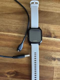 GARMIN VENU SQベージュ充電ケーブル付き - メルカリ