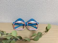 ジョーズのメガネのサムネイル