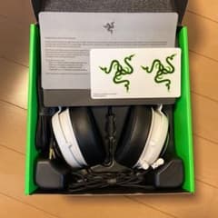 Razer KRAKEN PRO V2 WHITE ヘッドフォンのサムネイル