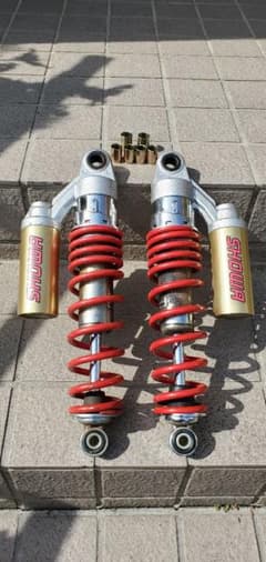 SHOWA　リアサスペンション　CB400SF VTEC SPEC2(NC39)のサムネイル