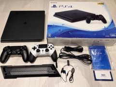 PS4 本体 CUH-2200A ジェットブラック 500GBのサムネイル