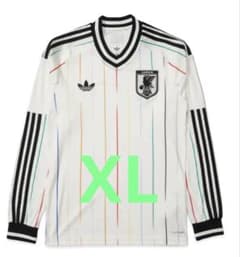 だ*そ様 adidas サッカー日本代表 長袖 アウェイユニフォームのサムネイル