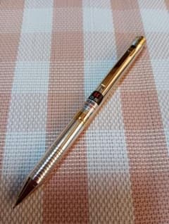 コクヨ　MISTRAL　PS-4 格子柄シルバー　ボディノック式シャープ　廃盤品 コクヨ MISTRAL PS-4 ボディノック式シャープ 廃盤 金色ボディ - メルカリ