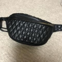 ほぼ未使用　ショルダーバッグ　DIN MARKET FANNY PACKのサムネイル