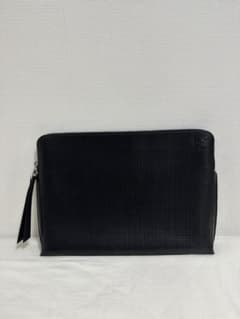 《新品同様》LOEWE クラッチバッグ / black