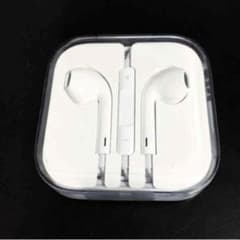Apple 純正イヤフォン！のサムネイル