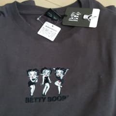 ベティーＴシャツのサムネイル
