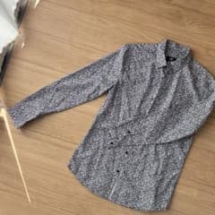 H&M 花柄 長袖シャツ スリムフィットのサムネイル