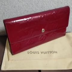 鑑定済み。ルイヴィトンヴェルニ三つ折り長財布。超美品。のサムネイル