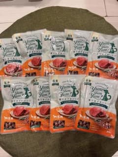 yum yum yum！ヤムヤムヤム　馬肉 やわらかドライタイプ　80g×9袋のサムネイル
