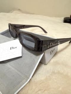 Dior ヴィンテージ サングラス CD 7047/L ラインストーン Y2K Dior ヴィンテージ サングラス CD 7047/L ラインストーン Y2K - メルカリ