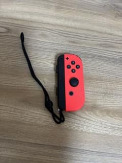 Switch Joy-Con（R）ネオンレッド　正規品のサムネイル