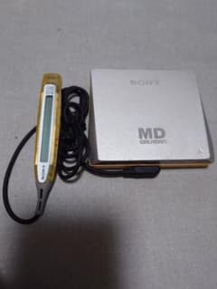 SONY MD WALKMAN MZ-E75 本体 ポータブルMDプレーヤー SONY MD WALKMAN MZ-E75 ポータブルMDプレーヤー - メルカリ