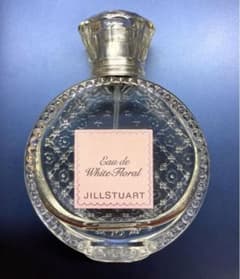 ジルスチュアート リラックス オード ホワイトフローラル 50mlのサムネイル