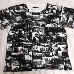 総柄Tシャツ 即購入可のサムネイル