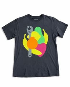 スピッツ Spitz 2001年限定 勾玉ロゴ半袖TシャツSカーキ中古品バンドT SPITZ スピッツ バンドT ツアーTシャツ ヒミツスタジオ - メルカリ