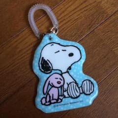 コメントで６００円！スヌーピー定期入れのサムネイル