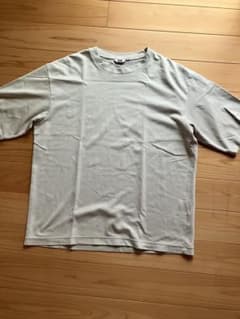 UNIQLO U メンズ Tシャツ ベージュ XLのサムネイル