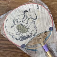 完売品・新品未開封】ヒグチユウコ ボリス雑貨店 団扇 猫風神雷神図
